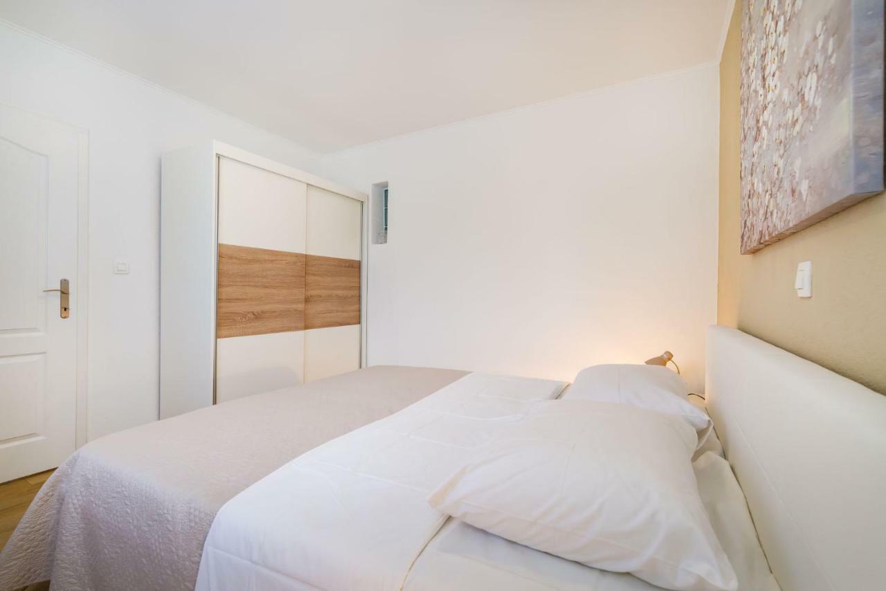 Long Island Olive Apartment Sali Zewnętrze zdjęcie