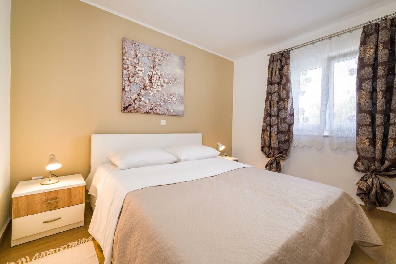 Long Island Olive Apartment Sali Zewnętrze zdjęcie