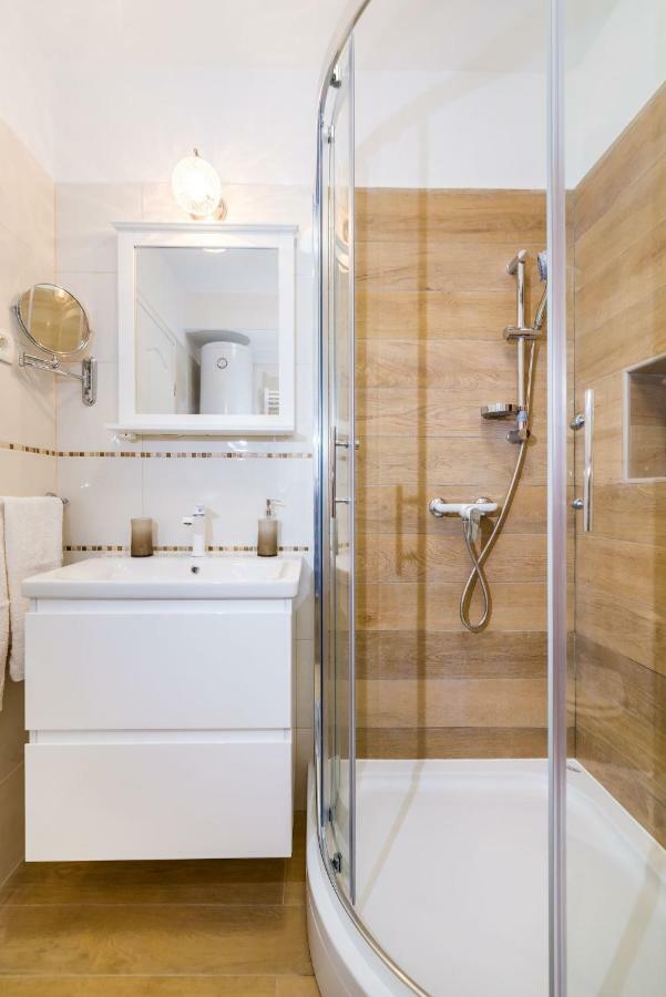 Long Island Olive Apartment Sali Zewnętrze zdjęcie