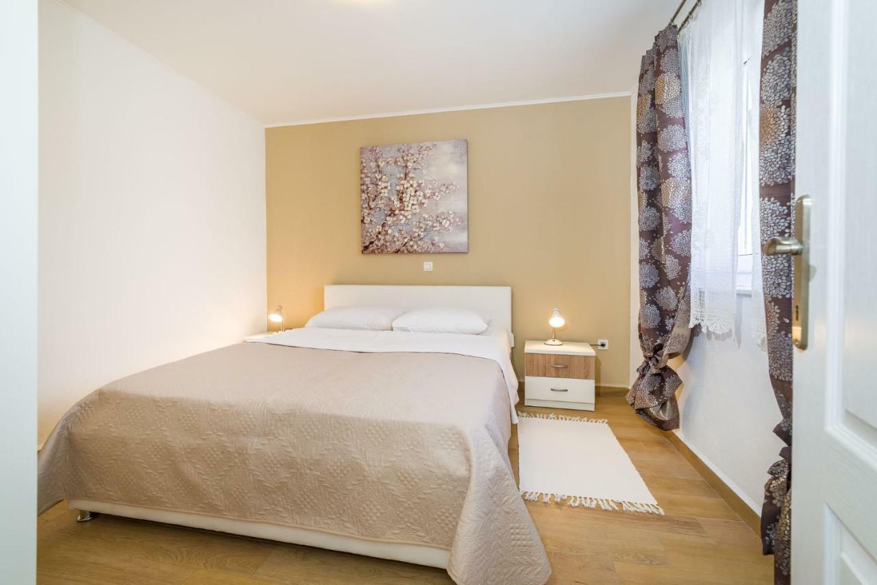 Long Island Olive Apartment Sali Zewnętrze zdjęcie